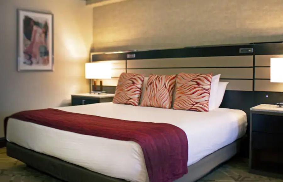 Ameristar Casino Hotel Канзас Сити Екстериор снимка